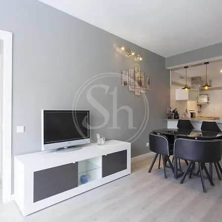 Newly Gran Via Apartment *